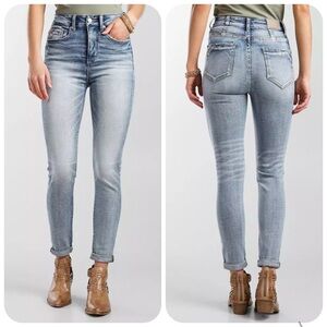 Buckle Black Jeans Women’s 24 Light Blue Ankle Skinny Raw Hem LIKE NEW!